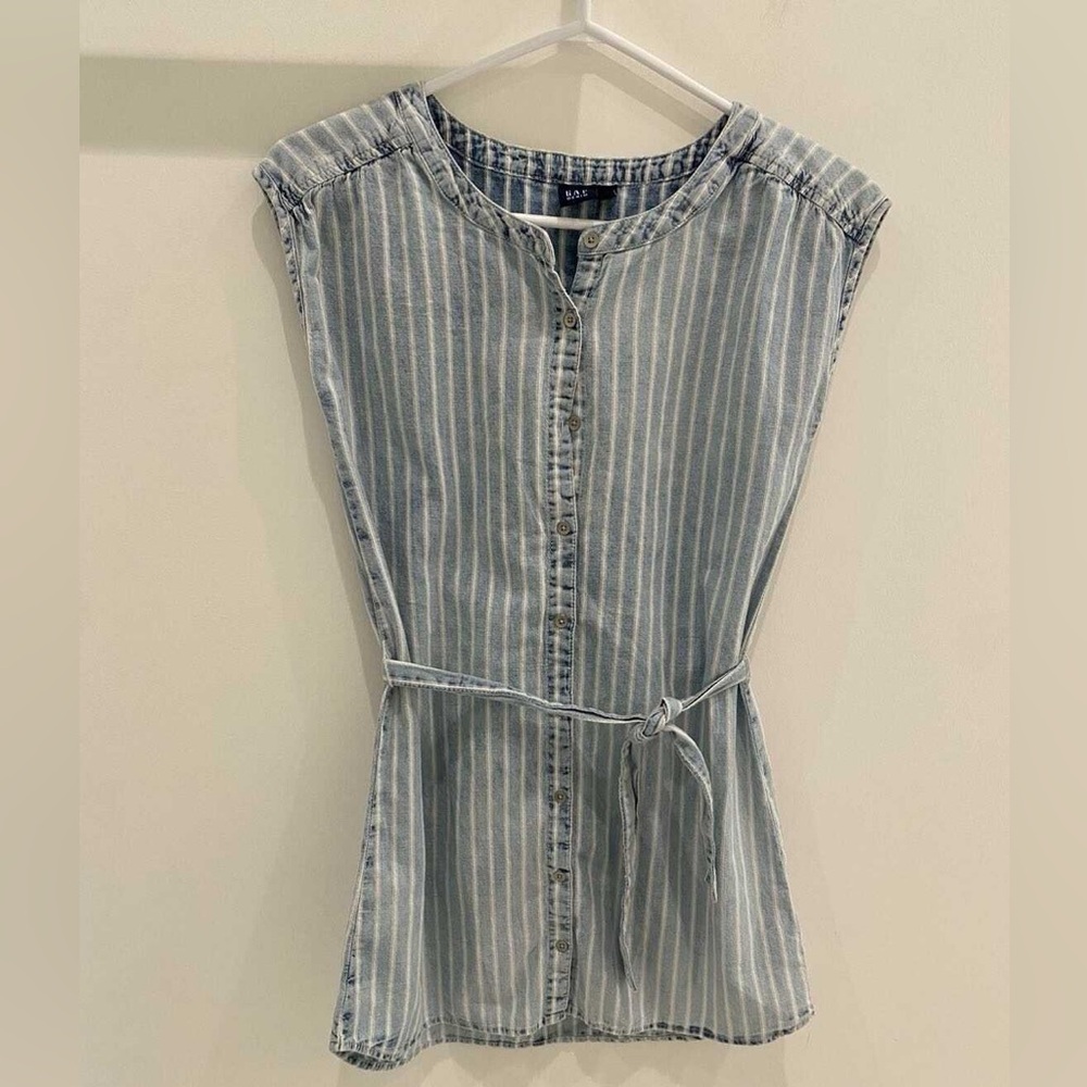 GAP - Girls Striped Blue and White Denim Shirt Dress with Belt